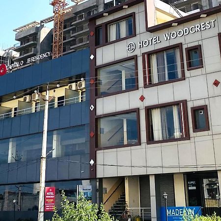 Hotel Woodcrest By Sidham Group !! Comfortable And Peaceful Stay !! Top Rated !! Preferred Hotel Chain Zirakpur Εξωτερικό φωτογραφία